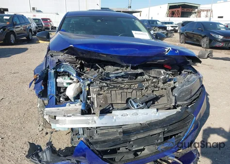 2022 Honda Accord Sport Special Edition z USA, uszkodzony, nr VIN 1HGCV1F42NA072027